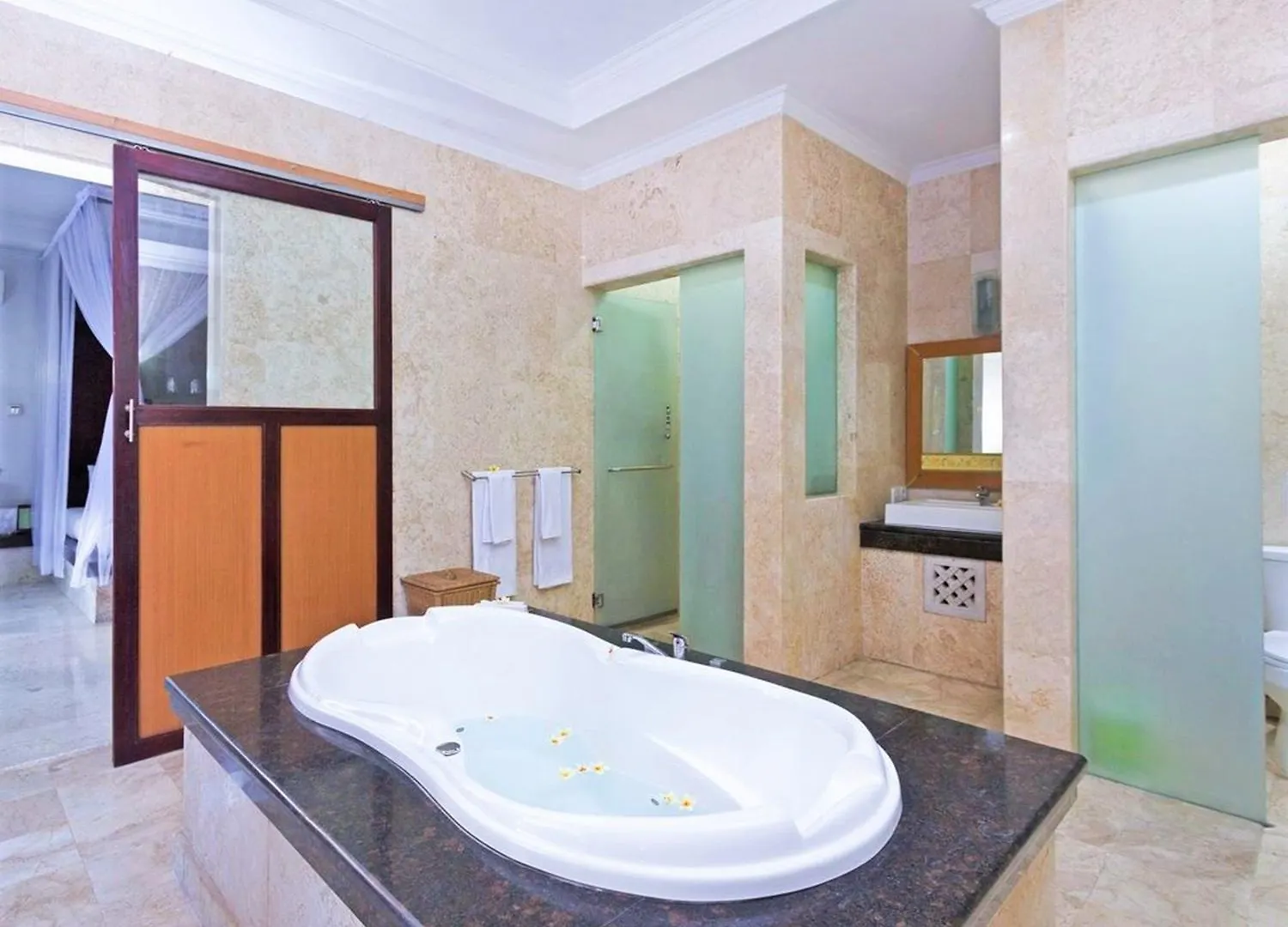 Private Pool Villas Kuta