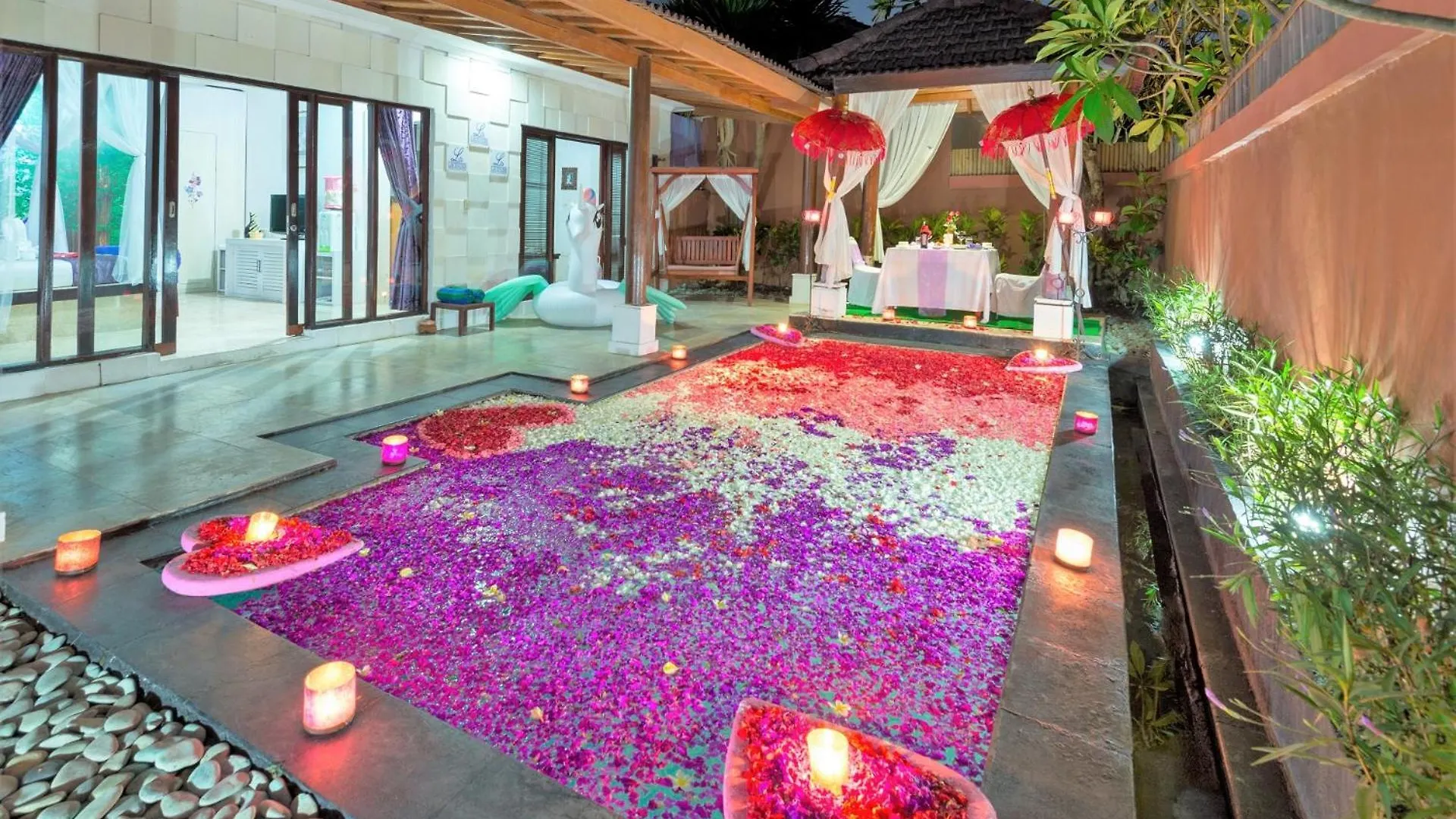 Private Pool Villas Kuta  Kuta (Bali)