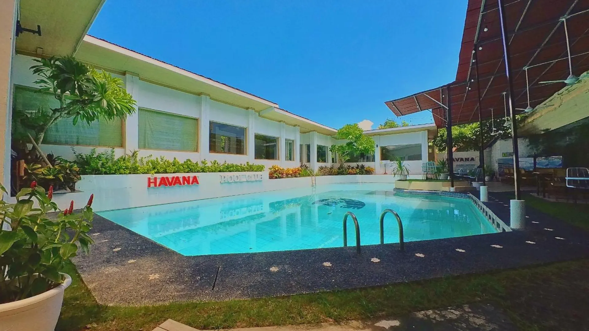 Private Pool Villas Kuta